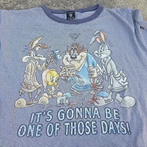 Vintage 1998 Warner Bros Bugs Bunny Looney Tunes Shirt